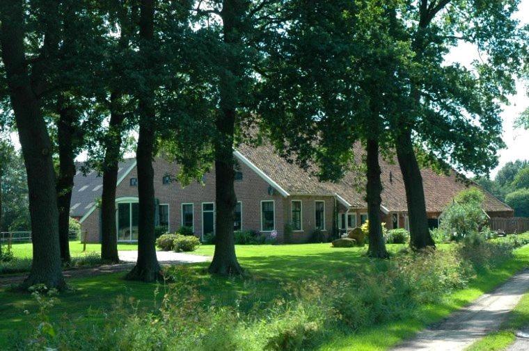 De Hiddinghhoeve Onstwedde Exterior photo